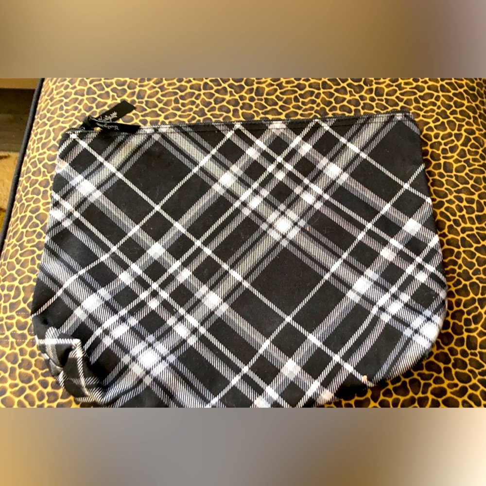 Thirty one makeup bag